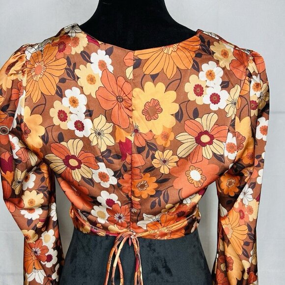 Le Lis Satin Deep V Cropped Blouse Sz S Floral Orange Brown Back-Zip Tie - Picture 7 of 8
